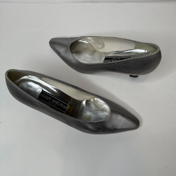 Stuart Weitzman silver vintage pump heels - Picture 7 of 15